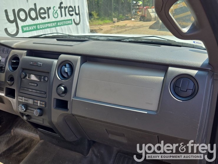 2010-ford-f150-image-26