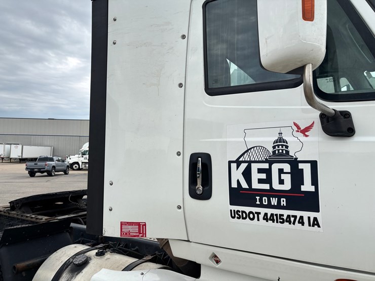 2015-international-prostar-image-27