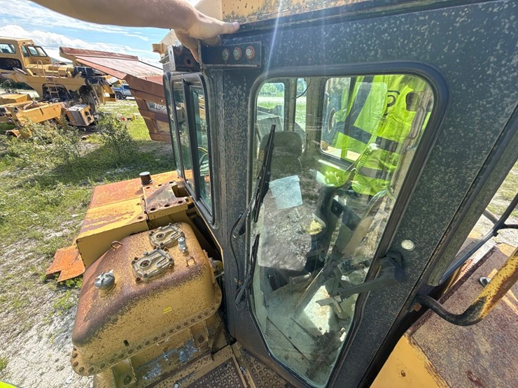 caterpillar-d9r-image-63