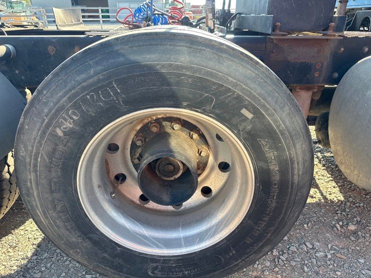 1988-kenworth-t800-image-83