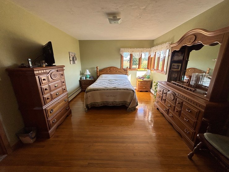 #60000-•-29.92-acre-farm-with-home,-barns-&-outbuildings-image-57