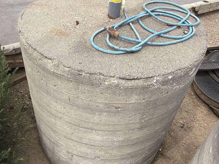 2-cement-columns-image-6