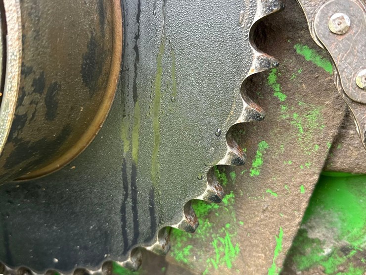 2009-john-deere-635f-image-47