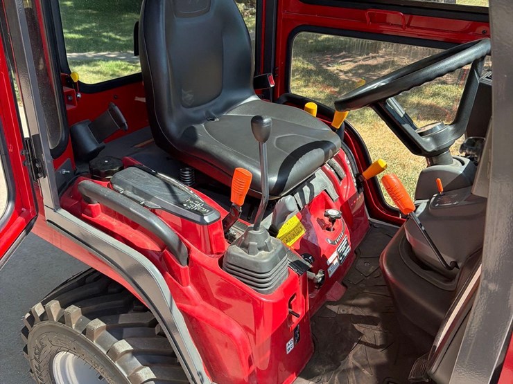 2021-massey-ferguson-4-image-30
