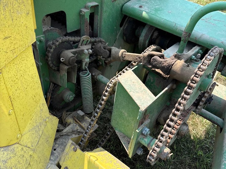 john-deere-34-image-9