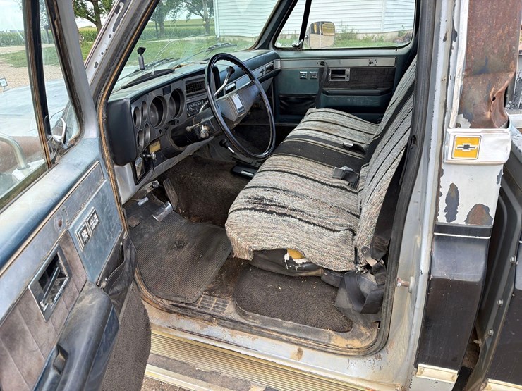 1985-chevrolet-1500-image-24