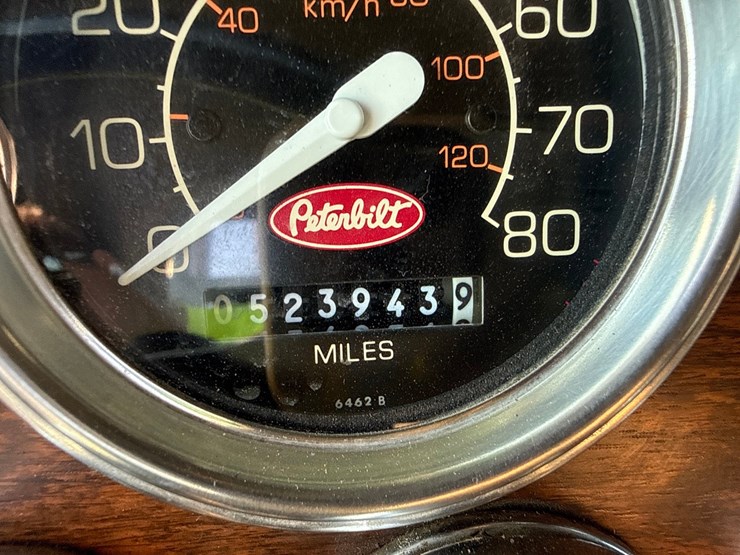 1998-peterbilt-378-image-102