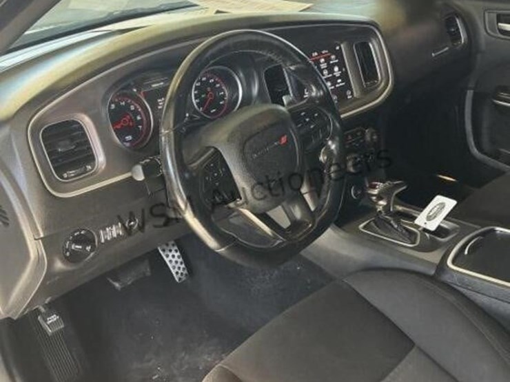 2020-dodge-charger-sdn-image-19