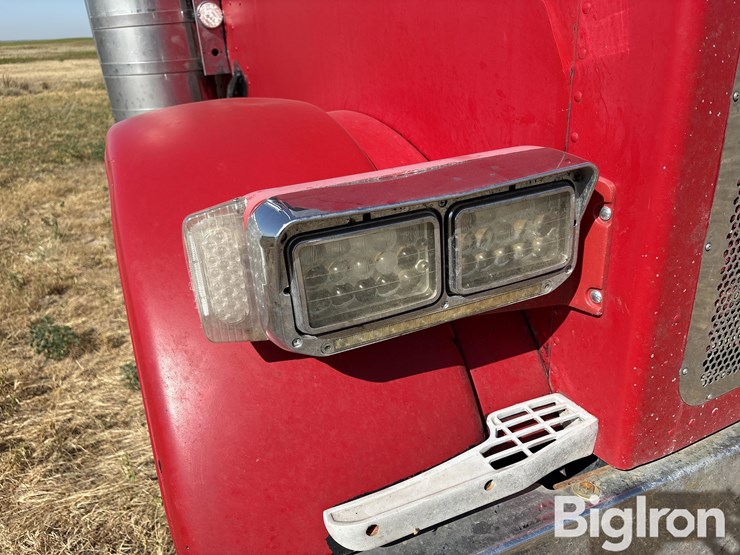 1998-peterbilt-379-image-11