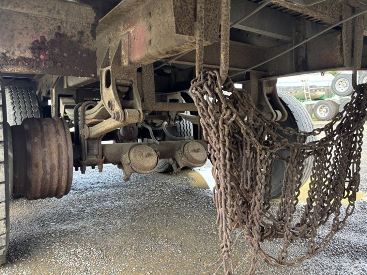 alloy-tri-axle-flatbed-pup-trailer-image-23