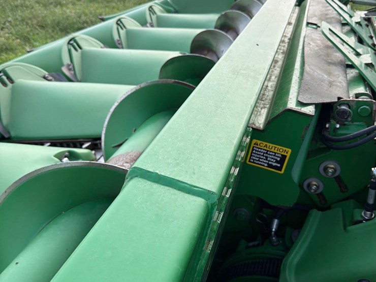 2009-john-deere-608c-image-71
