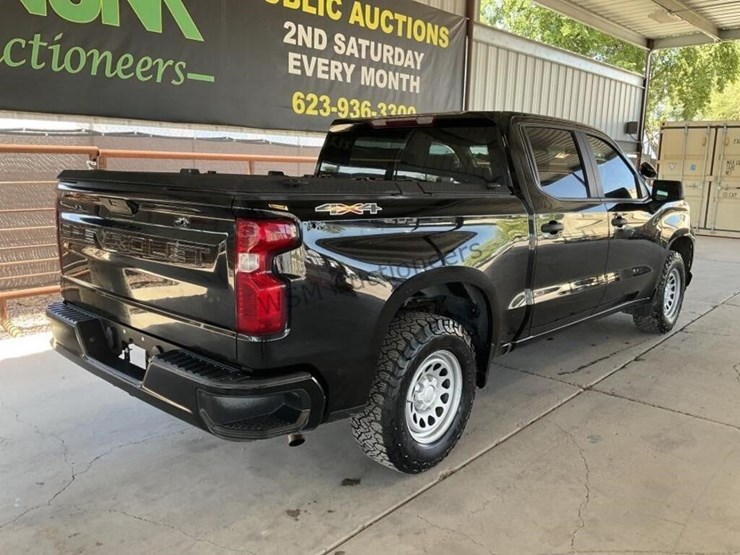2021-chevrolet-silverado-1500-image-7