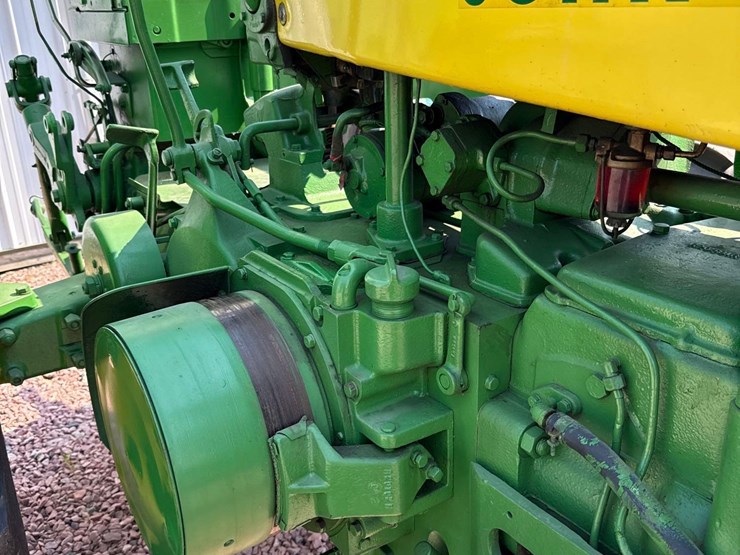 john-deere-730-image-13