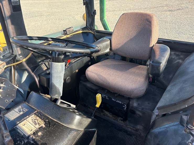 john-deere-4640-image-43