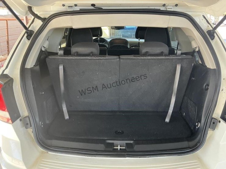 2016-dodge-journey-image-9