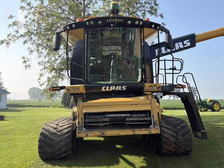 2013-caterpillar-c13-image-8
