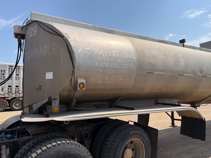 1960-fruehauf-tanker-image-15