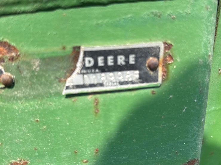 john-deere-34-image-22
