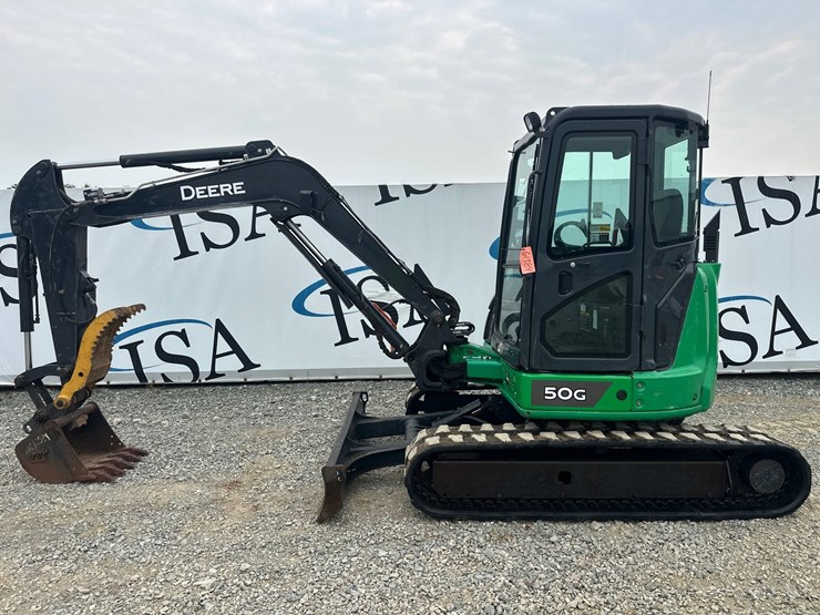 2019-deere-50g-image-2