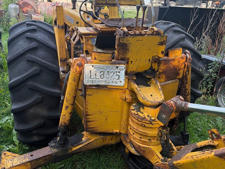 john-deere-440-image-11