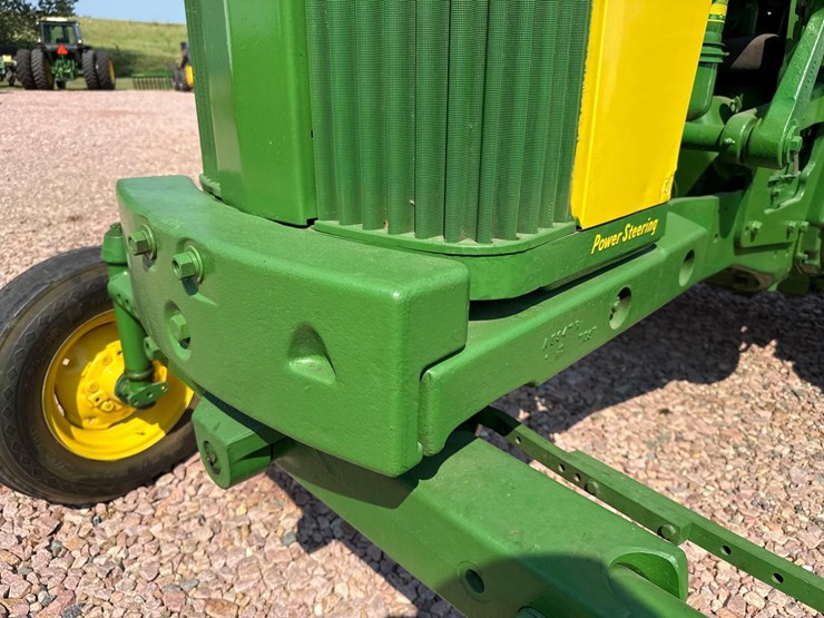 john-deere-730-image-1