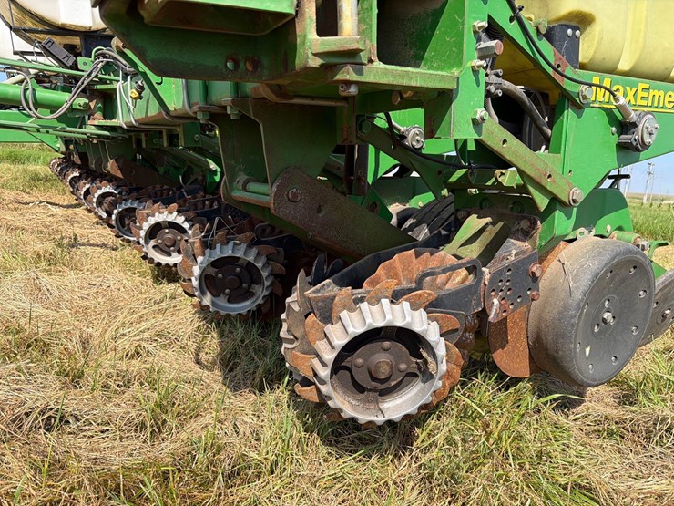 john-deere-1760-image-31