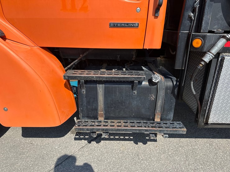 2000-caterpillar-3126-image-11