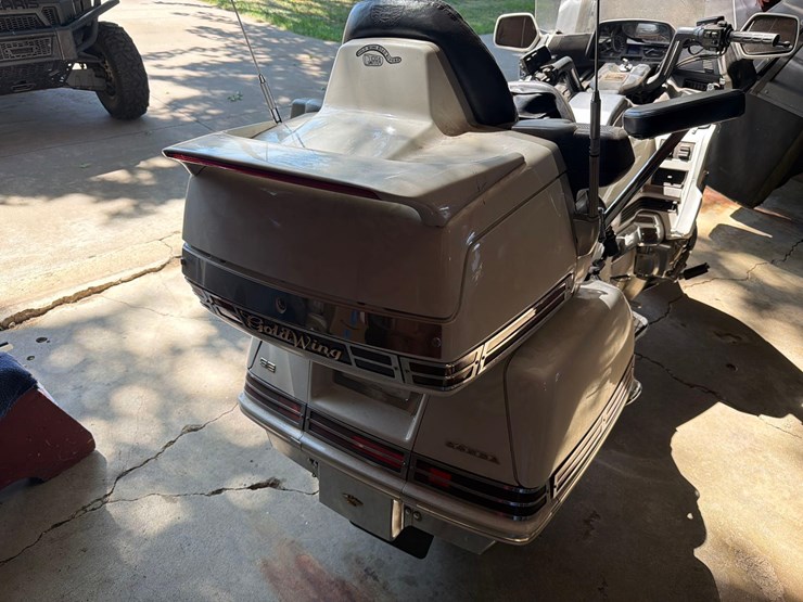 1994-honda-goldwing-motorcycle-image-8