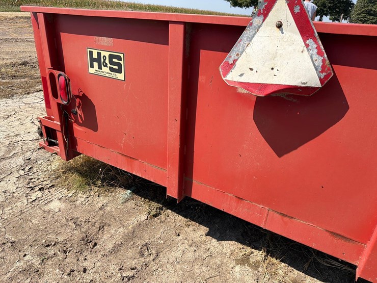 h&s-9ft-hay-merger-image-40