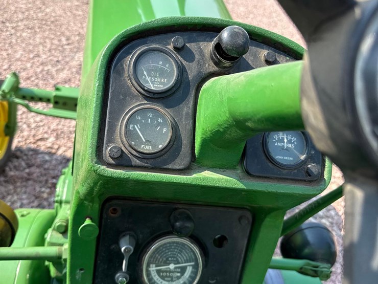 john-deere-630-image-48
