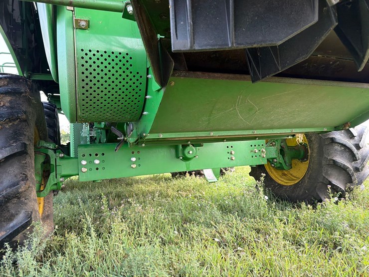 2013-john-deere-s660-image-30