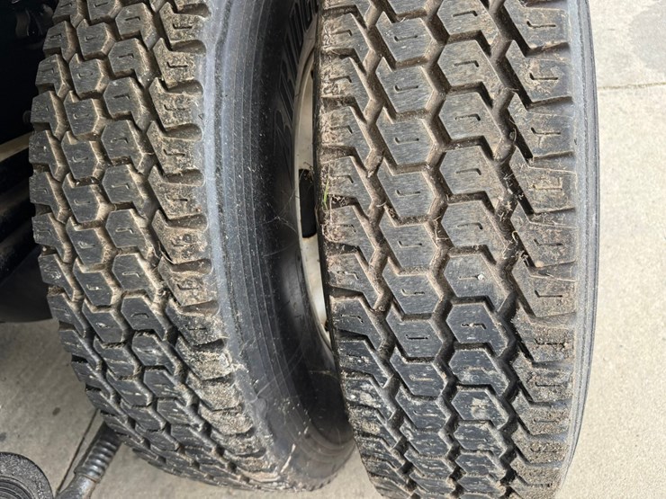 2015-mack-leu613-image-91