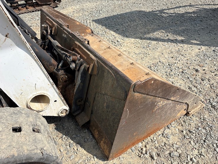 2016-bobcat-t630-image-26