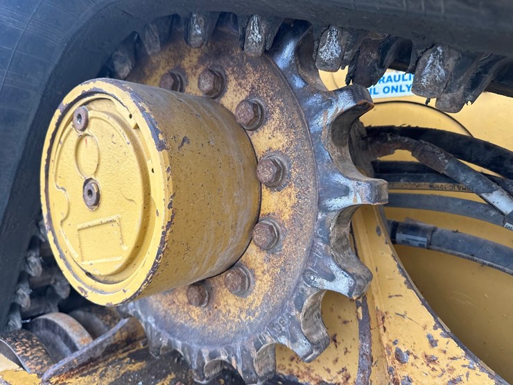 caterpillar-299d3-image-37