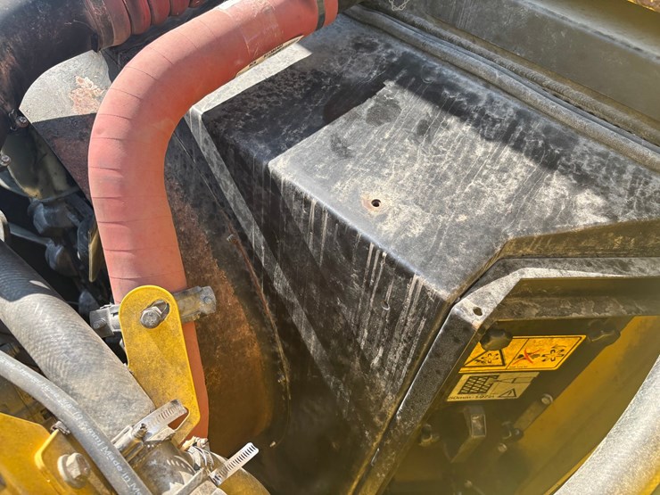 2015-bomag-bc572-1172-image-53