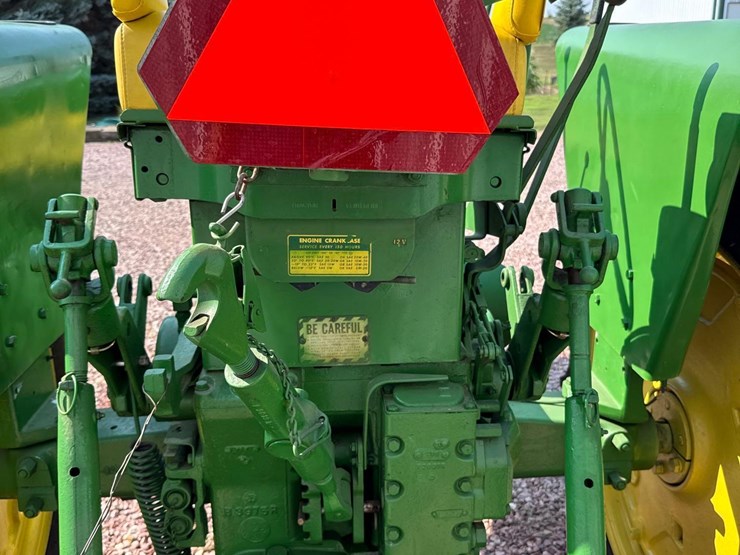 john-deere-530-image-9