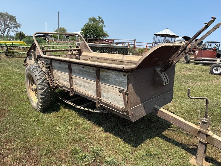 john-deere-l-image-1