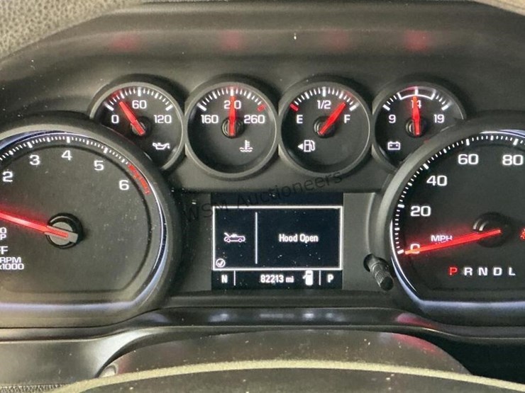2020-chevrolet-silverado-1500-image-18