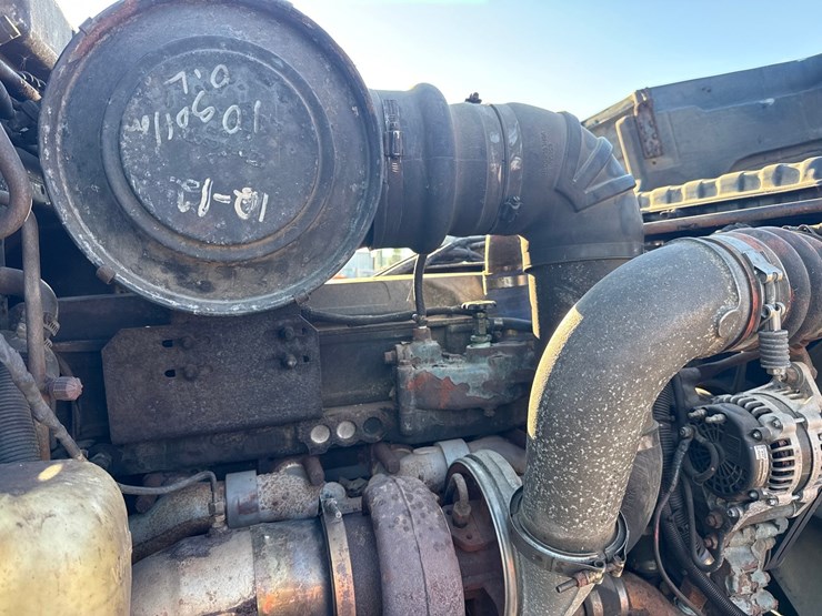 1998-peterbilt-378-image-27
