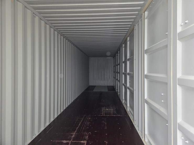 #5304-•-40'-(5)-door-one-trip-shipping-container-image-9