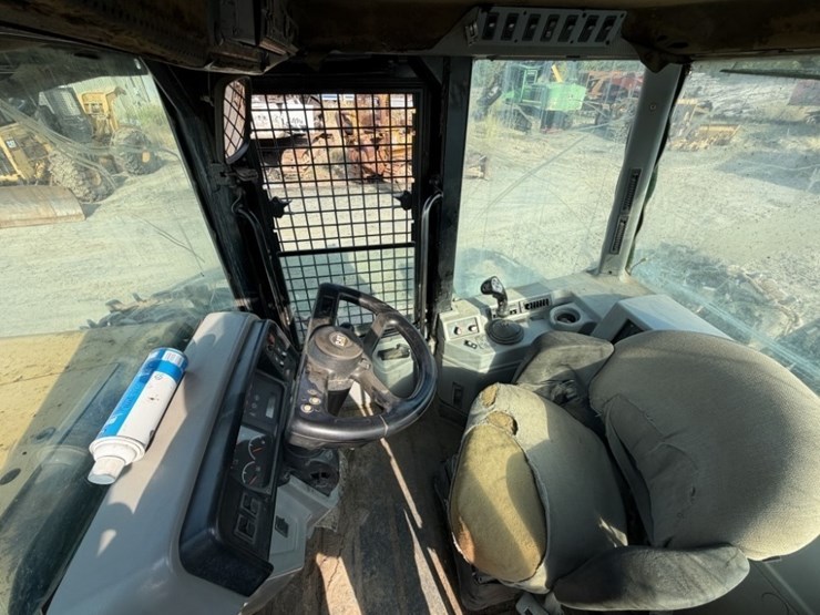 2002-caterpillar-525b-image-45