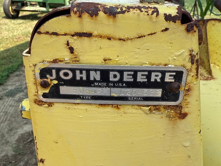 john-deere-34-image-35
