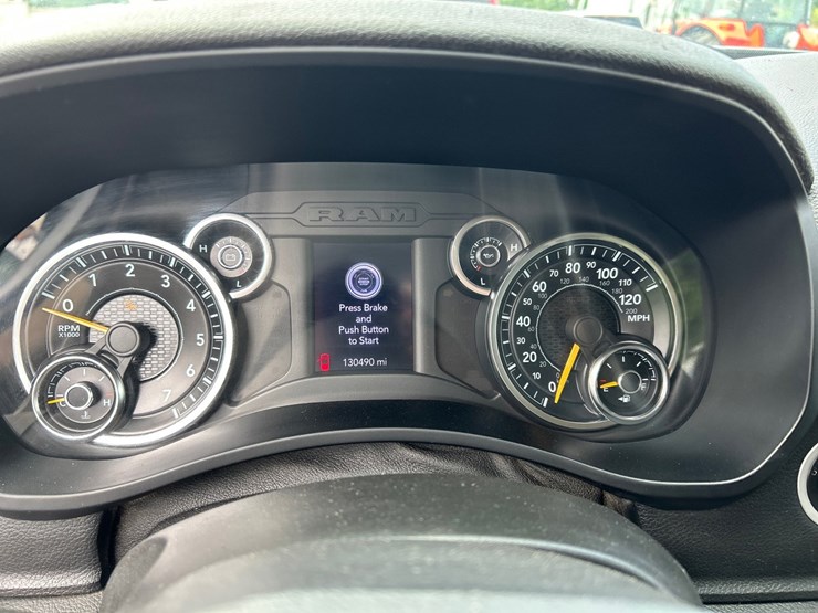2021-dodge-2500-image-45