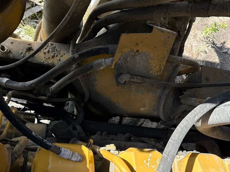caterpillar-785b-image-121