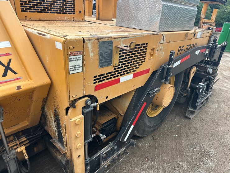 blaw-knox-pf3200-image-14