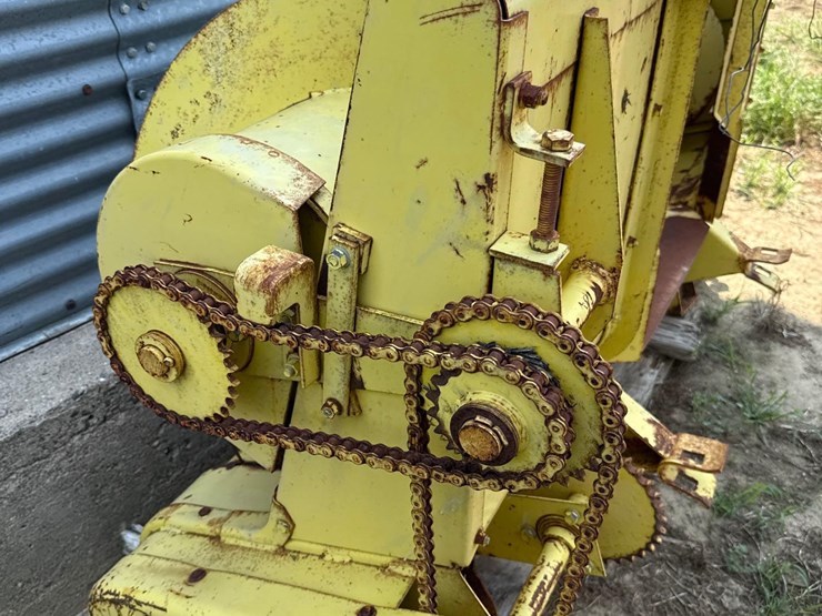 john-deere-34-image-31