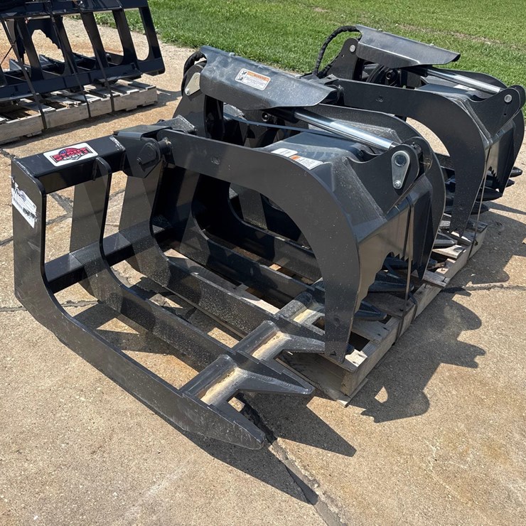 New Stout 84 inch Brush Skidloader Grapple Bucket