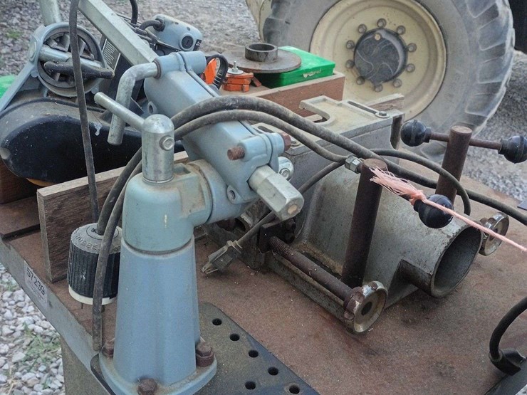 moulding-machine-image-5