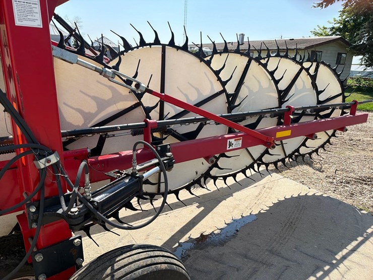 agco-5130-17-wheel-pull-type-rake—1-owner-image-19