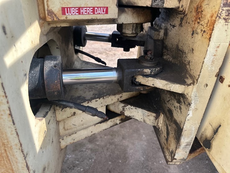 #2795-•-volvo-pro-pac-115-single-drum-compactor-image-18